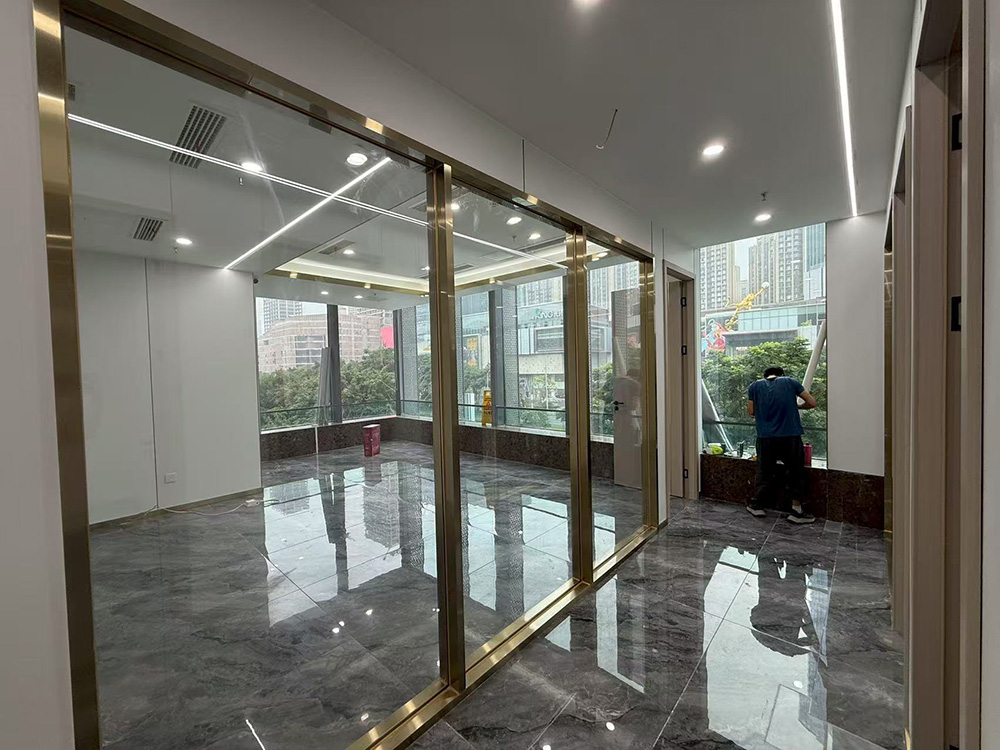 成都錦江區(qū)環(huán)球都匯廣場(chǎng)辦公室裝修