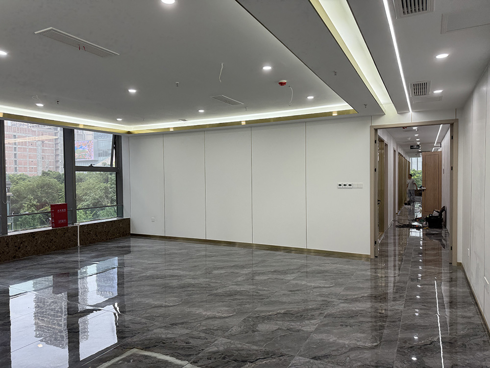 成都錦江區(qū)環(huán)球都匯廣場(chǎng)辦公室裝修