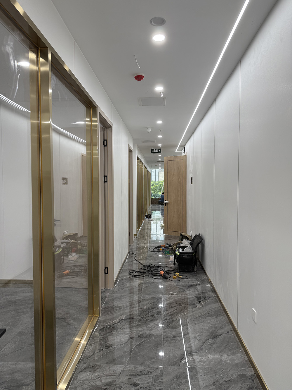 成都錦江區(qū)環(huán)球都匯廣場(chǎng)辦公室裝修